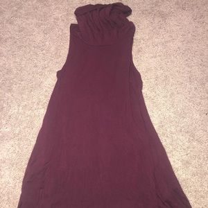 Woman’s Purple TurtleNeck Sleeveless Dress small